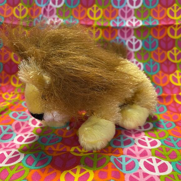 Webkinz LIL' KINZ Lion HS006 No Code Stuffed Plush Animal Pet - Picture 2 of 5